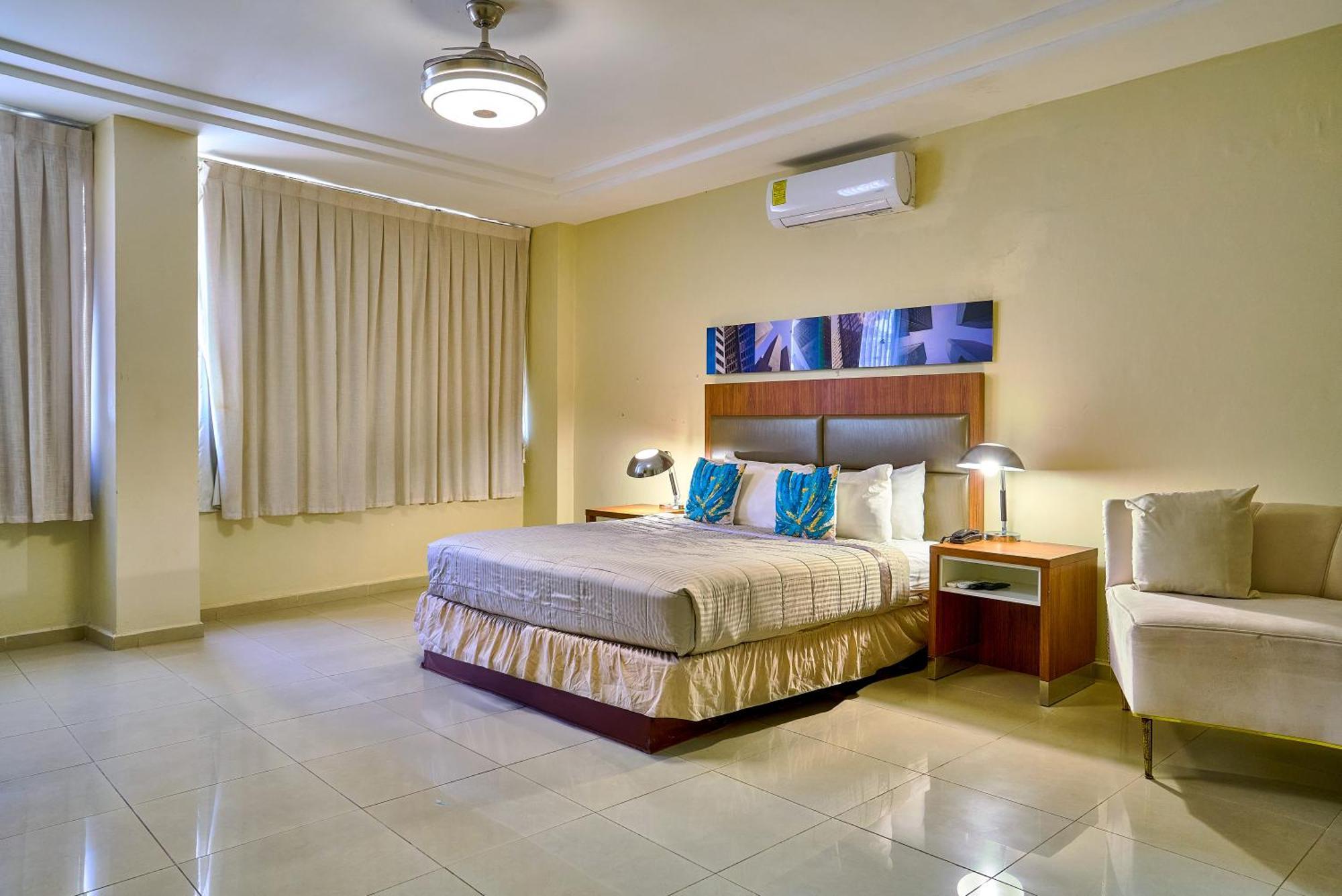 Hotel Libertad At Historic Main Street Santo Domingo Eksteriør billede